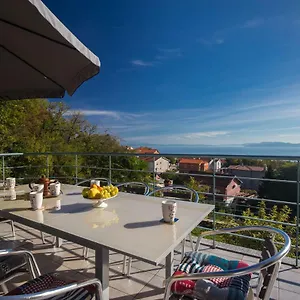 Bellavista Apartment